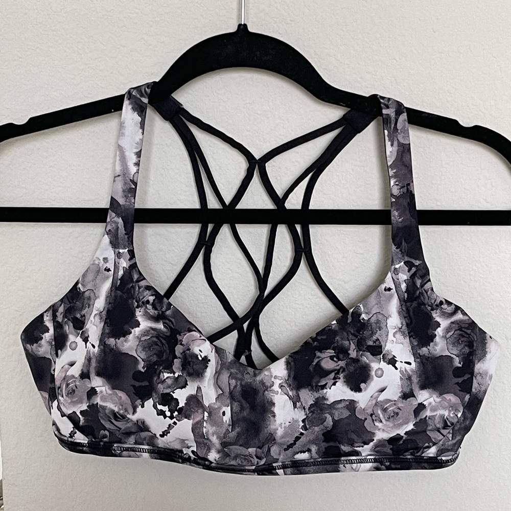 Lululemon Sports Bra (unsure of exact style name)
